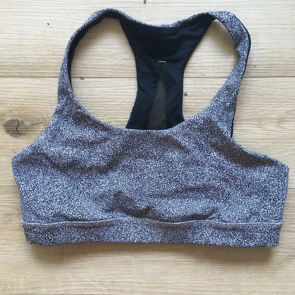 Lululemon Invigorate bra size 8 - Picture 1 of 4